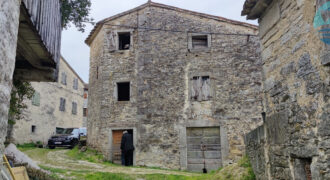 Stara Istarska kuća za renovaciju – Rušnjak